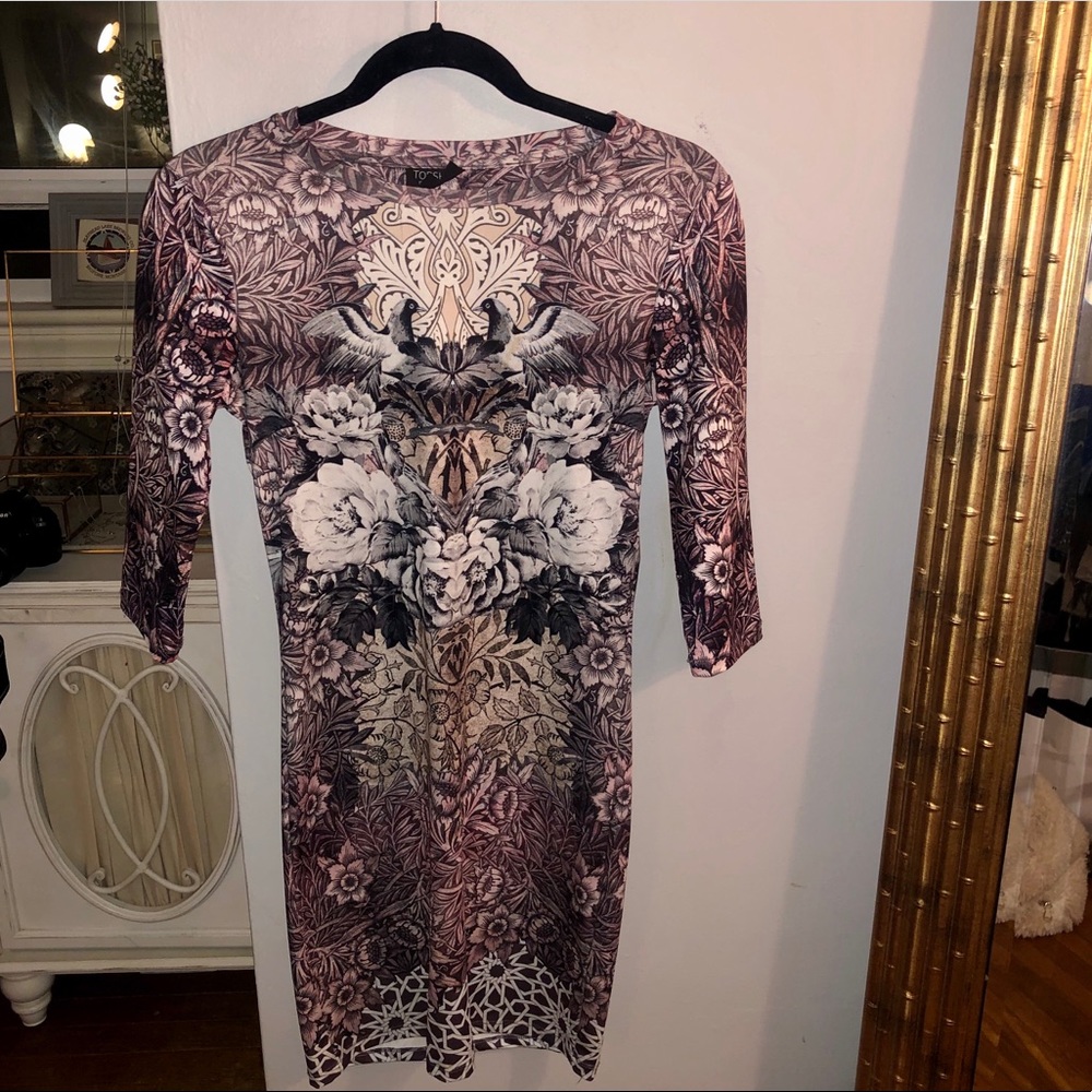 Body Con with a really cool print